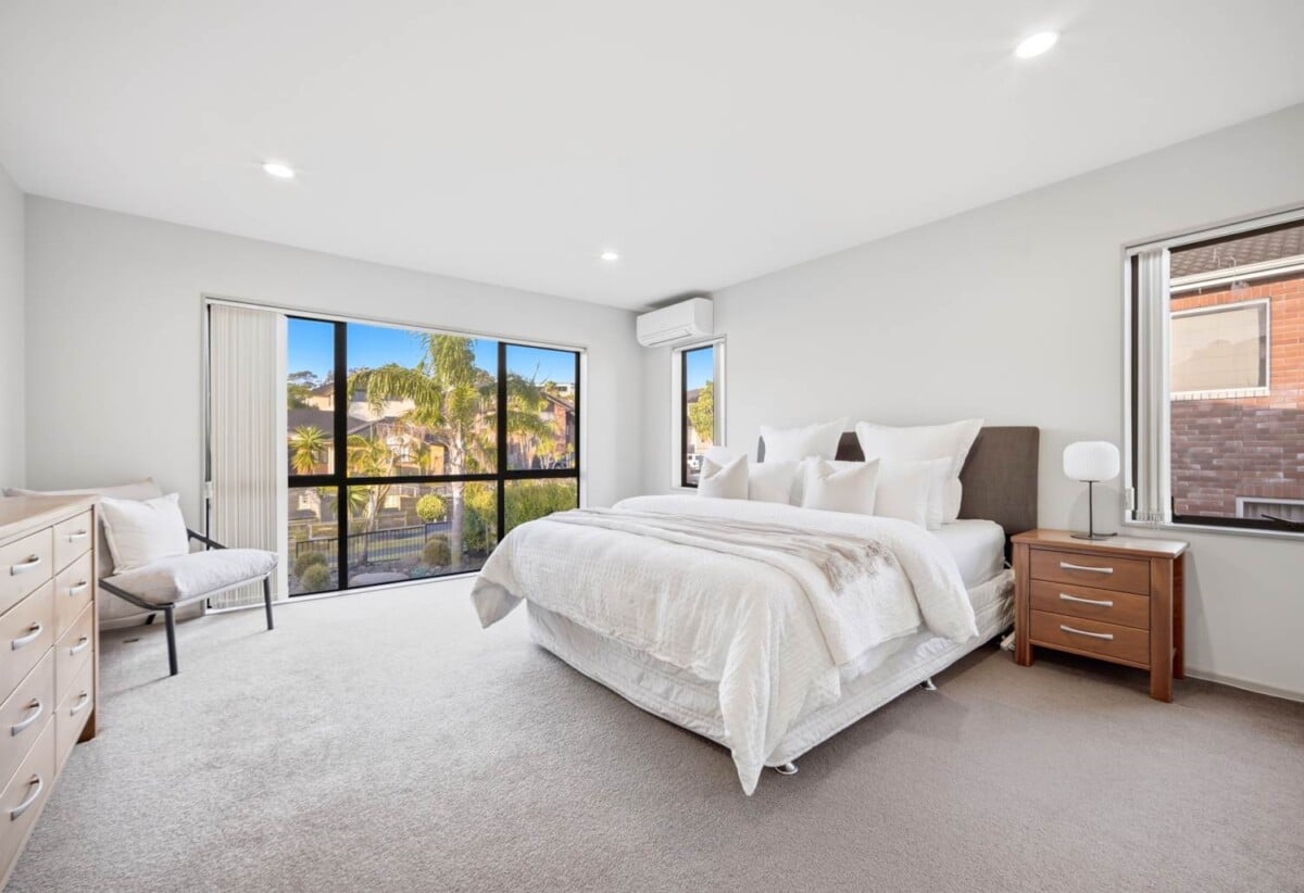 5 beds 3 baths house with double garage on 600m2 section, Minutes away from Browns Bay beach, vibrant local shops, cafes, and top-tier North Shore schools, 16 Corricvale Way, Albany, Auckland