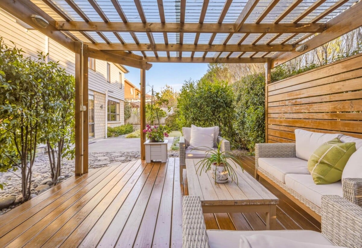 5 beds 3 baths house with double garage on 600m2 section, Minutes away from Browns Bay beach, vibrant local shops, cafes, and top-tier North Shore schools, 16 Corricvale Way, Albany, Auckland