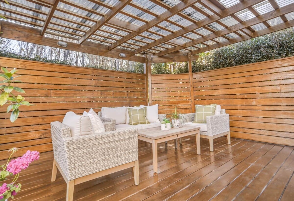 5 beds 3 baths house with double garage on 600m2 section, Minutes away from Browns Bay beach, vibrant local shops, cafes, and top-tier North Shore schools, 16 Corricvale Way, Albany, Auckland