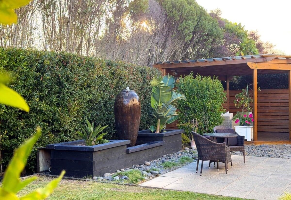 5 beds 3 baths house with double garage on 600m2 section, Minutes away from Browns Bay beach, vibrant local shops, cafes, and top-tier North Shore schools, 16 Corricvale Way, Albany, Auckland