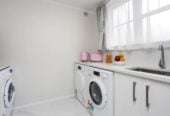3 beds 2 baths house with 2 car parks on 371m2 section, features include a heat pump, a loft, and plenty of off-street parking, near Cornwall Park, 0.6 km to Oranga School, 1.4 km to One Tree Hill College, 12 Moata Road, One Tree Hill, Auckland