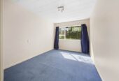 Urgent Sale, motivated vendors require a timely sale, Macleans College Zone, 5 beds 2 baths house with double garage on 878m2 section, 0.8 km to Macleans College, 9 Micawber Place, Mellons Bay, Auckland