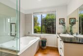Home & Income Paradise with Subdivision Potential, Coatesville School zone, 6 beds lifestyle houses on 3.3400ha land, 4 beds main home, 2 beds minor dwelling, 41 Berenice Lane, Riverhead, Auckland