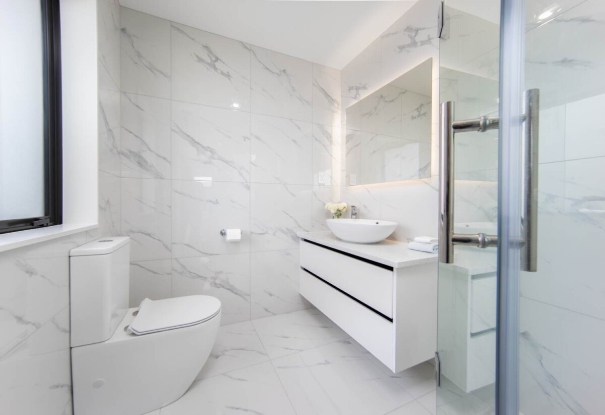 Highly motivated vendor – must be sold., Brandnew 3 beds 2.5 bath home with garage, move-in ready, close to schools shopping centre, beach, 0.5 km to Howick Primary School, 49B Patons Road, Howick, Auckland