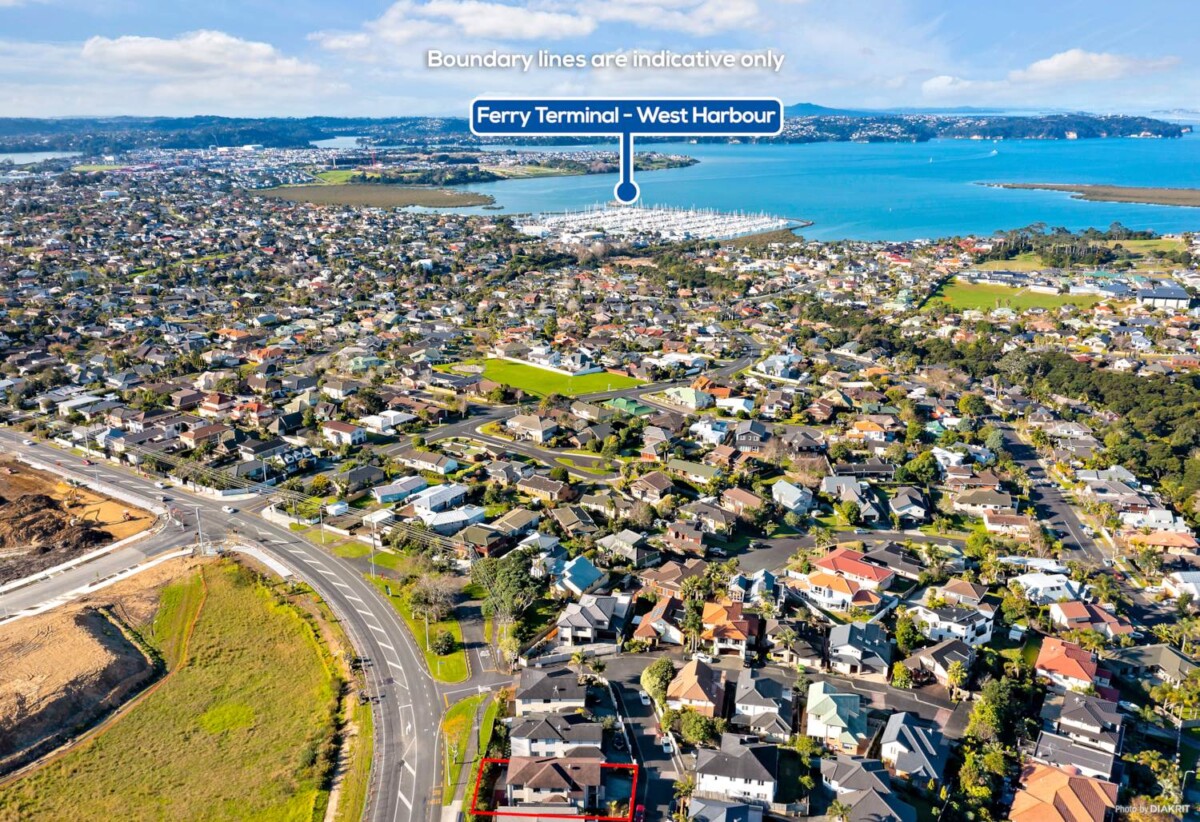 Sea views 5 beds 3 baths house with double garage on 413m2 section, close to schools, shops, motorway access, 0.8 km to Marina View School, 151c Hobsonville Road, West Harbour, Auckland
