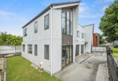 4 beds 3.5 baths duplex home with garage, just a short stroll from One Tree Hill, zoned for Remuera Intermediate School, 1B Kawau Road, Greenlane, Auckland