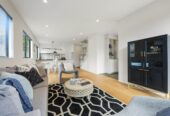 4 beds 3.5 baths duplex home with garage, just a short stroll from One Tree Hill, zoned for Remuera Intermediate School, 1B Kawau Road, Greenlane, Auckland