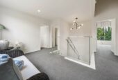 4 beds 3.5 baths duplex home with garage, just a short stroll from One Tree Hill, zoned for Remuera Intermediate School, 1B Kawau Road, Greenlane, Auckland