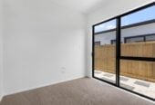 2 Legal Kitchens, Brandnew standalone 4 beds 3 baths house with double garage and 1 bed granny, close to Opaheke School and a nearby reserve, Costco Wholesale Drury and the upcoming Drury train station are currently underway, 14 Pupu Crescent, Opaheke, Auckland