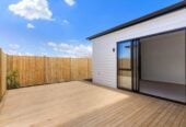 2 Legal Kitchens, Brandnew standalone 4 beds 3 baths house with double garage and 1 bed granny, close to Opaheke School and a nearby reserve, Costco Wholesale Drury and the upcoming Drury train station are currently underway, 14 Pupu Crescent, Opaheke, Auckland