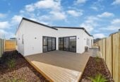 2 Legal Kitchens, Brandnew standalone 4 beds 3 baths house with double garage and 1 bed granny, close to Opaheke School and a nearby reserve, Costco Wholesale Drury and the upcoming Drury train station are currently underway, 16 Pupu Crescent, Opaheke, Auckland