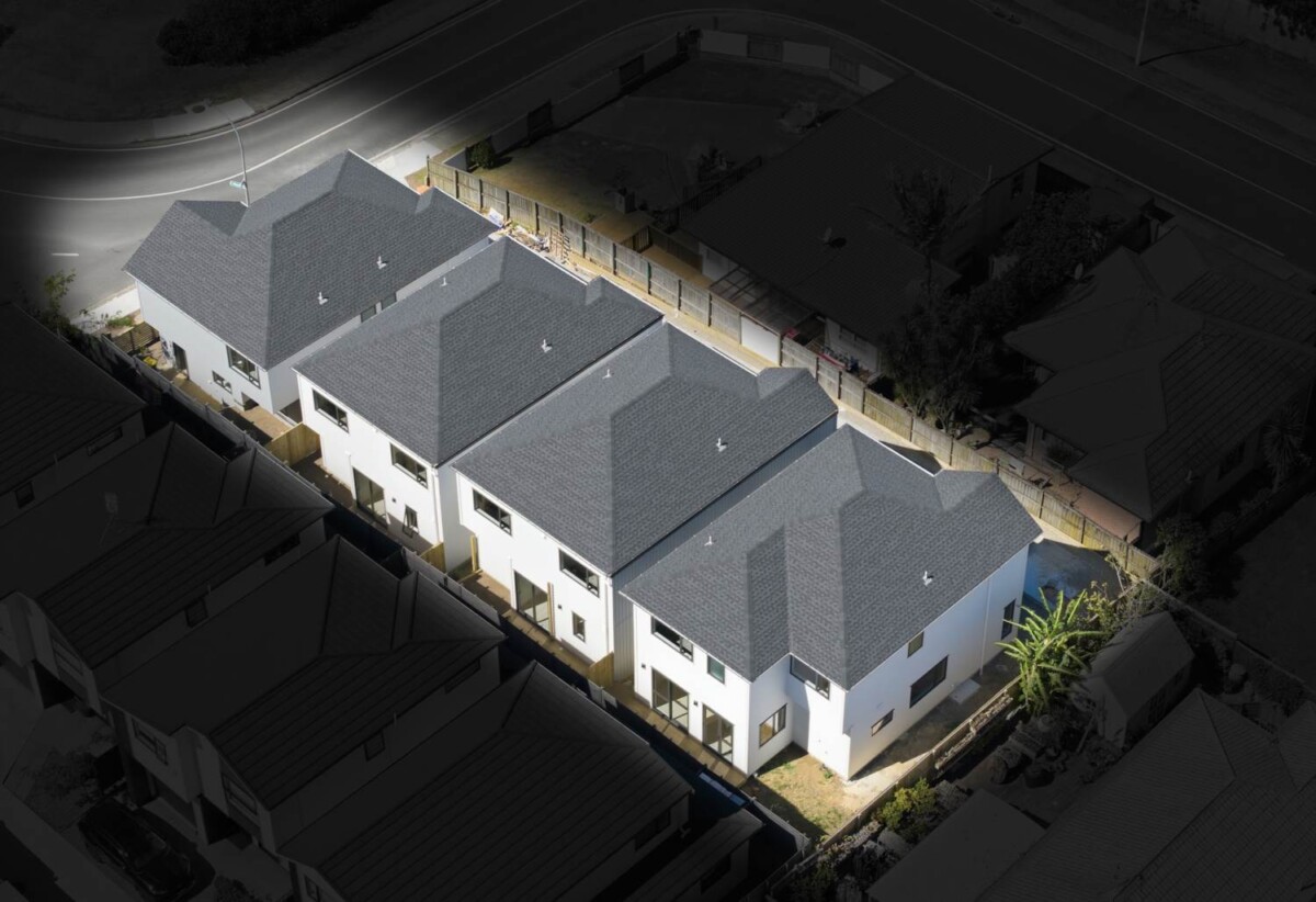 Brandnew standalone 4 beds 3.5 baths home with double tandem garage, walks to walk to Howick New World supermarket, schools, close to shopping centre, Lots 1-4/51 Andrew Road, Howick, Auckland
