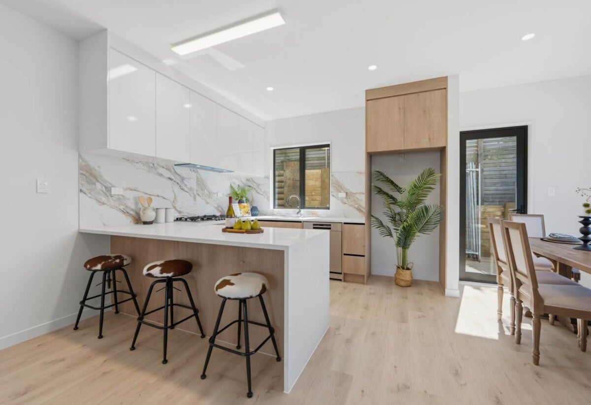 173m2 Brandnew standalone 4 beds 3.5 baths home with double tandem garage on 243m2 section, walks to walk to Howick New World supermarket, schools, close to shopping centre, Lot 1/51 Andrew Road, Howick, Auckland