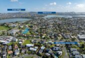 222m2 5 beds 2.5 baths house with double garage on 295m2 section, Eastridge Shopping Centre, local cafés, parks and schools all nearby, close to schools, beaches, 30C Kurahaupo Street, Orakei, Auckland