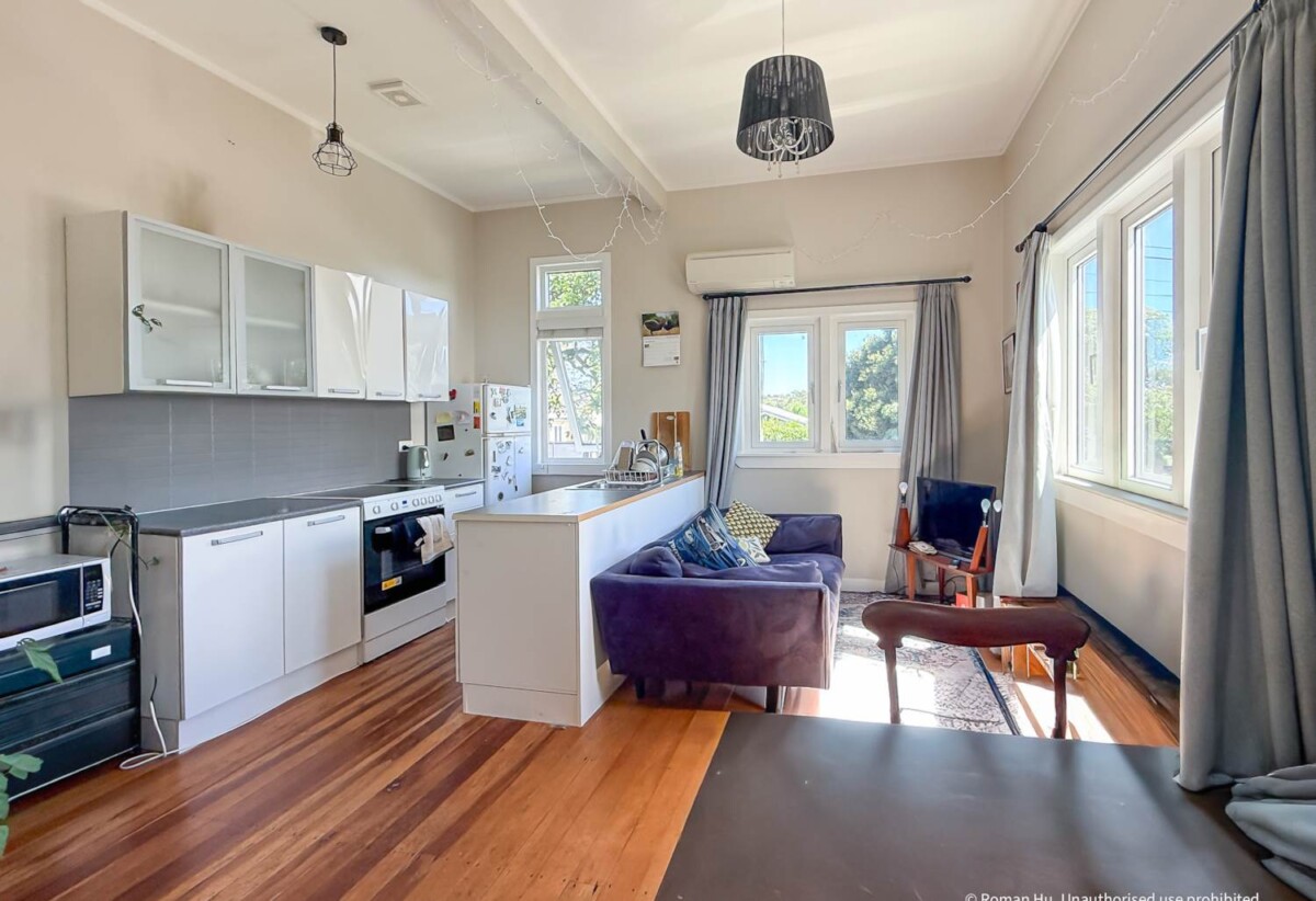 3 legal, self-contained 1-bedroom units on 1 title, 701m² (MOL) freehold corner site + 2 vehicle entrances/way, Current combined rent approx. $86K/year , Previously had a 5-unit Resource Consent (now lapsed), Zoned for Mt Albert Grammar School, Walk to New World; minutes to Westfield St Lukes, motorway access, 7 Jesmond Terrace, St Lukes, Auckland