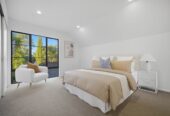 Rangitoto College zone, 4 beds 2.5 baths house with double garage on 665m2 section, close to schools, beach, shops, supermarket, parks and coastal walkways, 1 km to Browns Bay School, Murrays Bay Intermediate, Rangitoto College, Murrays Bay School, 18 Bushglen Court, Browns Bay, Auckland
