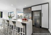 222m2 5 beds 2.5 baths house with double garage on 295m2 section, Eastridge Shopping Centre, local cafés, parks and schools all nearby, close to schools, beaches, 30C Kurahaupo Street, Orakei, Auckland