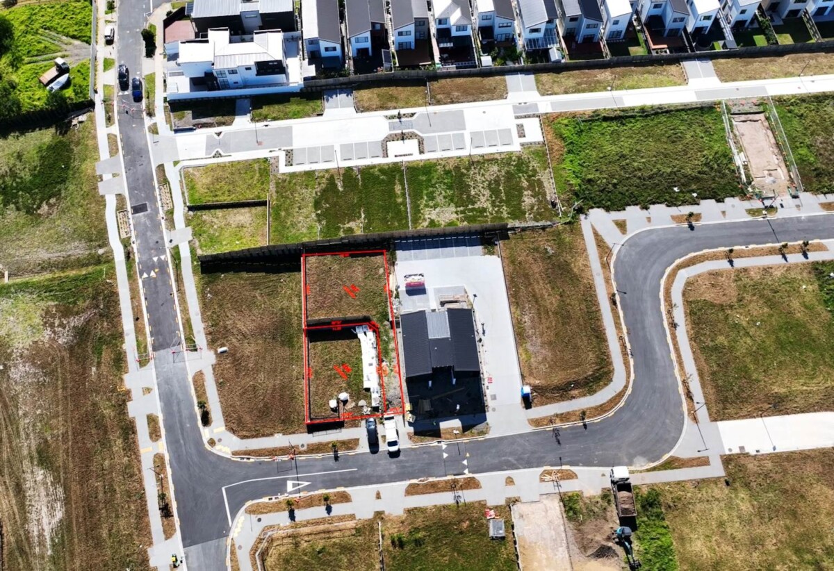 316m2 section, zoned for Hobsonville Point Secondary School and Scott Point School, minutes from Westgate and NorthWest Shopping Centre, Costco, cafés, gyms, restaurants and local parks. schools, 5 Wavecrest Lane, Hobsonville, Auckland