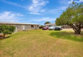 Brick 1 bed 1 bath home with car park, easy walking distance to the Manurewa Railway Station, Southmall & the vibrant Sunday Market, schools, close to motorway access, 8/17 Russell Road, Manurewa, Auckland