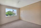 Brick 1 bed 1 bath home with car park, easy walking distance to the Manurewa Railway Station, Southmall & the vibrant Sunday Market, schools, close to motorway access, 8/17 Russell Road, Manurewa, Auckland