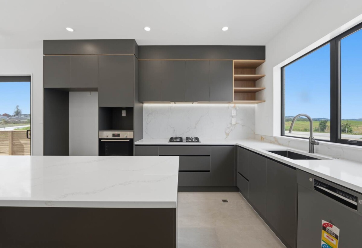 9 brand-new homes with a range of layouts, 2 × Four-Bedroom Homes, 2 × Three-Bedroom Homes, 5 × Two-Bedroom + Study Homes, Directly facing Opaheke Sports Park with open green outlook, close to schools, shops, motorway access, 0.9 km to Opaheke School, 81-97 Otuwairoa Esplanade, Papakura, Auckland