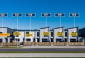 170m2 4 beds 2.5 baths home with 2 car parks, near schools and just moments away from Papakura town center, 123 Bellfield Road, Opaheke, Auckland