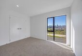 170m2 4 beds 2.5 baths home with 2 car parks, near schools and just moments away from Papakura town center, 123 Bellfield Road, Opaheke, Auckland