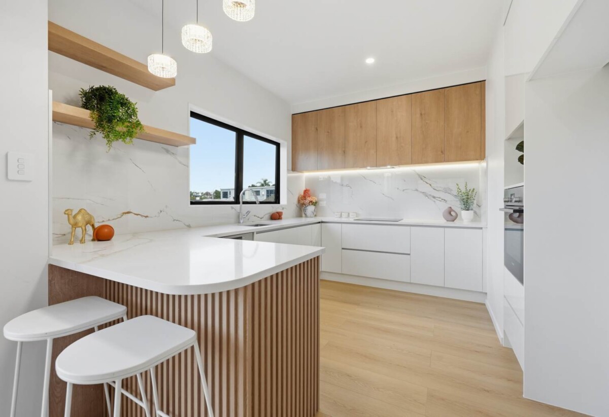 Parkside Brandnew standalone 4 beds 2.5 baths home with garage, close to schools, shoppingcentre, beach, golf club, Walking distance to Howick Primary, Howick Intermediate and Pakuranga College, 70B Patons Road, Howick, Auckland