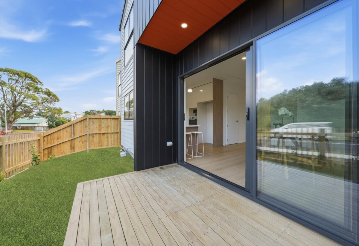 Parkside Brandnew standalone 4 beds 2.5 baths home with garage, close to schools, shoppingcentre, beach, golf club, Walking distance to Howick Primary, Howick Intermediate and Pakuranga College, 70B Patons Road, Howick, Auckland