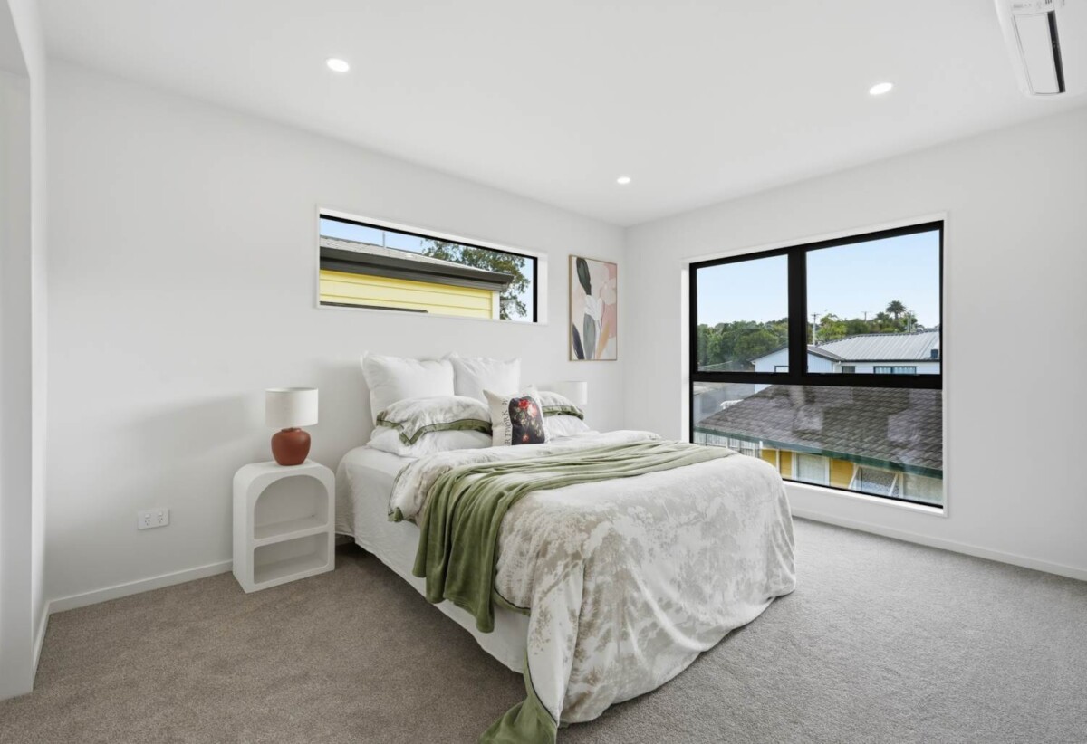 Parkside Brandnew standalone 4 beds 2.5 baths home with garage, close to schools, shoppingcentre, beach, golf club, Walking distance to Howick Primary, Howick Intermediate and Pakuranga College, 70B Patons Road, Howick, Auckland