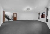 5 beds + study 3 baths house with double garage on 704m2 section, close to schools shopping centre, motorway access, parks, 36 Piper Place, Goodwood Heights, Auckland