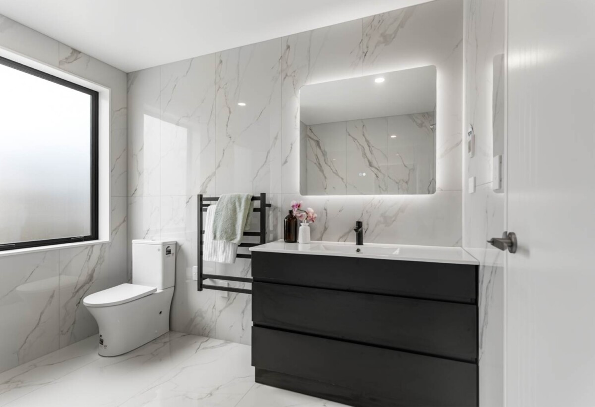 145m2 Brandnew 3 beds 2.5 baths house with garage, close to Opaheke Reserve and Opaheke School, With the upcoming Drury Train Station and Costco Drury currently under construction, 34 Mangapu Road, Opaheke, Auckland