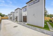 Must SELL, Brandnew standalone 3 beds 1.5 baths home with garage, close to schools, beach, supermarkets, shops, 4C Bettina Place, Manurewa, Auckland