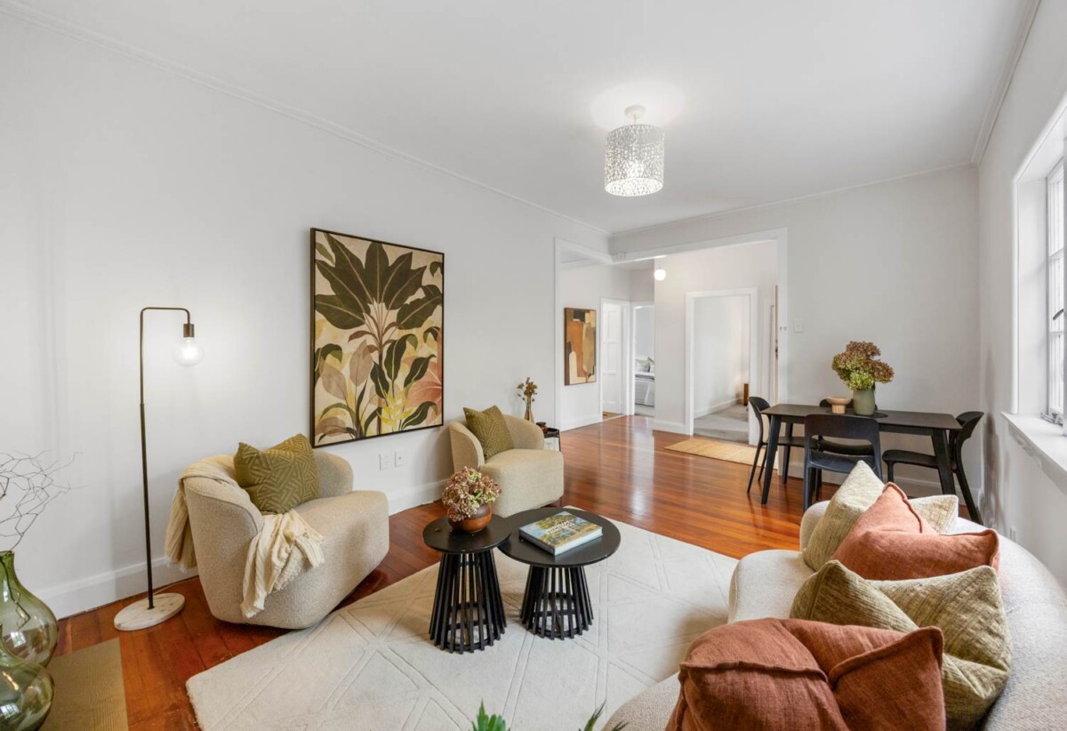 Trople Grammar school zone, 2 beds 1 bath home with car park, close to shops, schools, parks, motorway access, zoned for Auckland Normal Intermediate, Mt Eden Normal School, Epsom Girls’ Grammar School, Auckland Grammar, Mt Albert Grammar School, 7/492 Mt Eden Road, Mt Eden, Auckland
