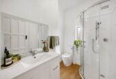 Trople Grammar school zone, 2 beds 1 bath home with car park, close to shops, schools, parks, motorway access, zoned for Auckland Normal Intermediate, Mt Eden Normal School, Epsom Girls’ Grammar School, Auckland Grammar, Mt Albert Grammar School, 7/492 Mt Eden Road, Mt Eden, Auckland
