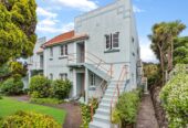Trople Grammar school zone, 2 beds 1 bath home with car park, close to shops, schools, parks, motorway access, zoned for Auckland Normal Intermediate, Mt Eden Normal School, Epsom Girls’ Grammar School, Auckland Grammar, Mt Albert Grammar School, 7/492 Mt Eden Road, Mt Eden, Auckland