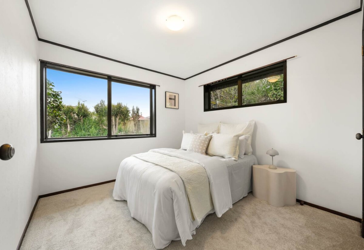 Macleans College zone, Renovated Brick abd tile 3 baths home with garage, zones for Pigeon Mountain Primary School, Bucklands Beach Intermediate, and Macleans College, close to beaches, schools, Half Moon Bay Marina and Half Moon Bay Ferry Terminal, shopping centres, 64B Sunderlands Road, Half Moon Bay, Auckland
