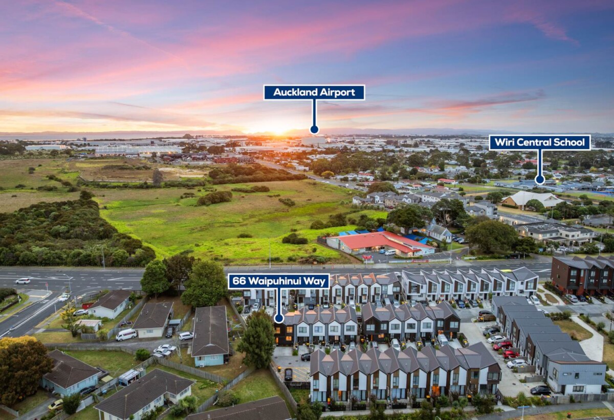 3 beds 1.5 baths home with 2 car parks, just minutes from bus stops, Westfield Manukau, Manukau Train Station, schools, motorway access, 0.5 km to Wiri Central School, 66 Waipuhinui Road, Manukau Central, Auckland