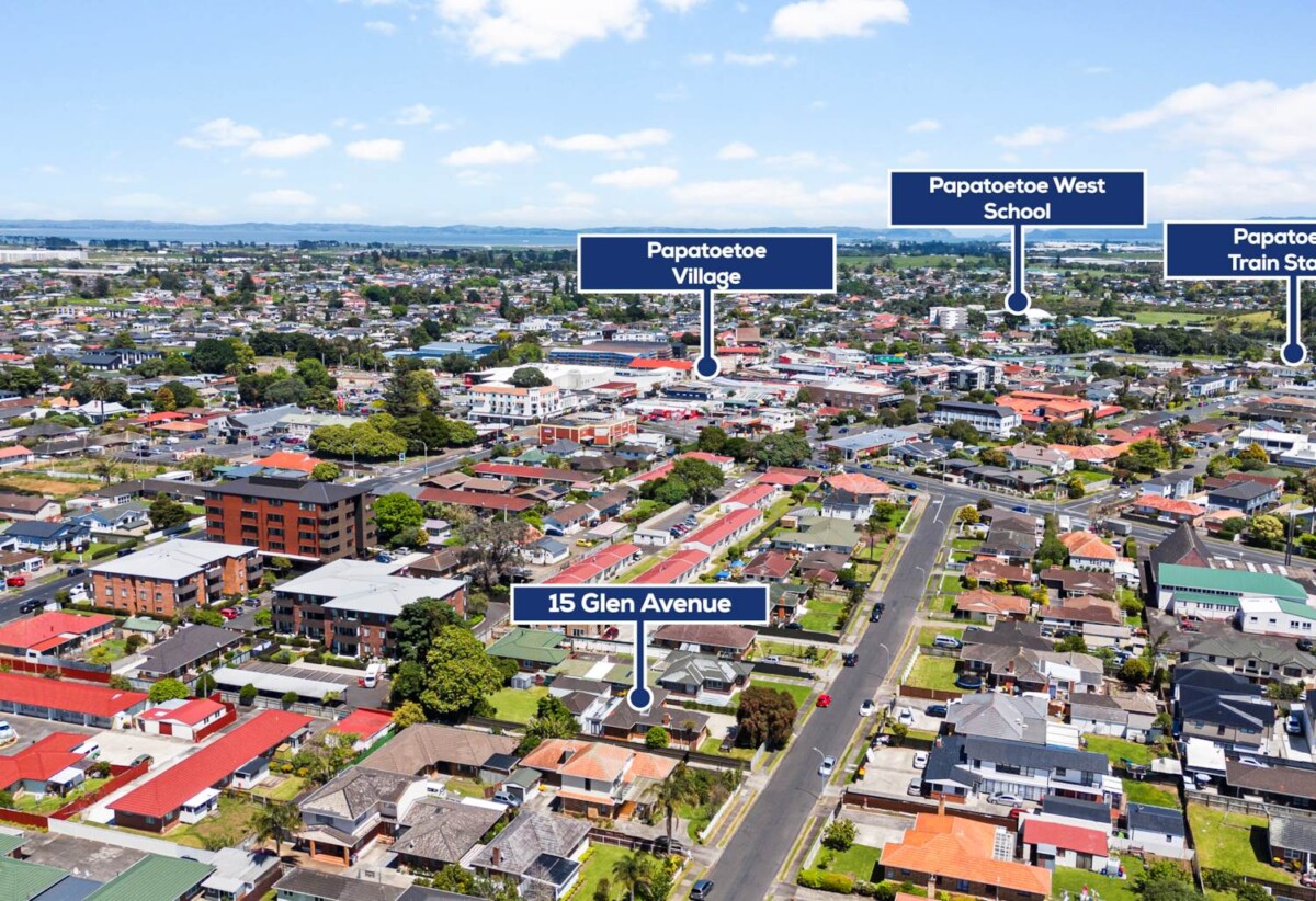 182m2 Brick and tile 4 beds 2 baths house with standalone garage on 1095m2 section, A Geotechnical Report has been completed and there is stormwater kerb discharge approval from Auckland Transport, moments away from public transport, train stations, schools, and local shopping including Hunter Plaza and New World Papatoetoe, 15 Glen Avenue, Papatoetoe, Auckland