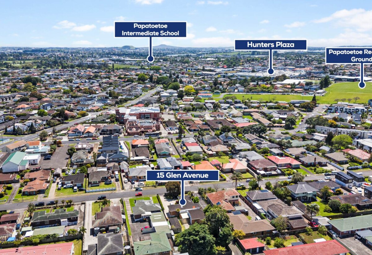 182m2 Brick and tile 4 beds 2 baths house with standalone garage on 1095m2 section, A Geotechnical Report has been completed and there is stormwater kerb discharge approval from Auckland Transport, moments away from public transport, train stations, schools, and local shopping including Hunter Plaza and New World Papatoetoe, 15 Glen Avenue, Papatoetoe, Auckland
