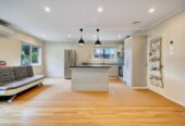 Owners are moving abroad, Standalone Fully Upgraded 3 beds 1.5 bath home, next to Crail Court Reserve, within walking distance to the Botanic Gardens, close to schools Manukau City Centre, train stations, and motorways access, 5/17A Idesia Place, Totara Heights, Auckland