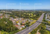 Owners are moving abroad, Standalone Fully Upgraded 3 beds 1.5 bath home, next to Crail Court Reserve, within walking distance to the Botanic Gardens, close to schools Manukau City Centre, train stations, and motorways access, 5/17A Idesia Place, Totara Heights, Auckland