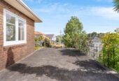 Brick 2 beds 1 bath house on 857m2 section, near Lynfield College, Maungakiekie Golf Course, and local amenities, 3 Linden Street, Mt Roskill, Auckland