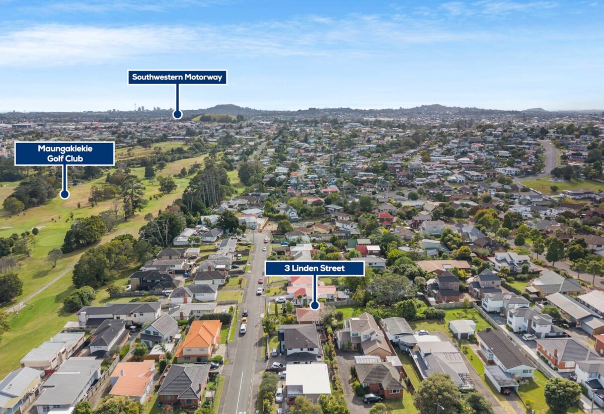 Brick 2 beds 1 bath house on 857m2 section, near Lynfield College, Maungakiekie Golf Course, and local amenities, 3 Linden Street, Mt Roskill, Auckland