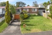 Brick 2 beds 1 bath house on 857m2 section, near Lynfield College, Maungakiekie Golf Course, and local amenities, 3 Linden Street, Mt Roskill, Auckland