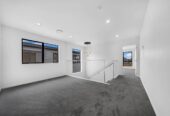 5 beds + a dedicated home office 4 baths house with garage and 1 bed granny, 3 ensuites, close to schools, town centre, motorway access, 15 Star Cross Road, Karaka, Auckland