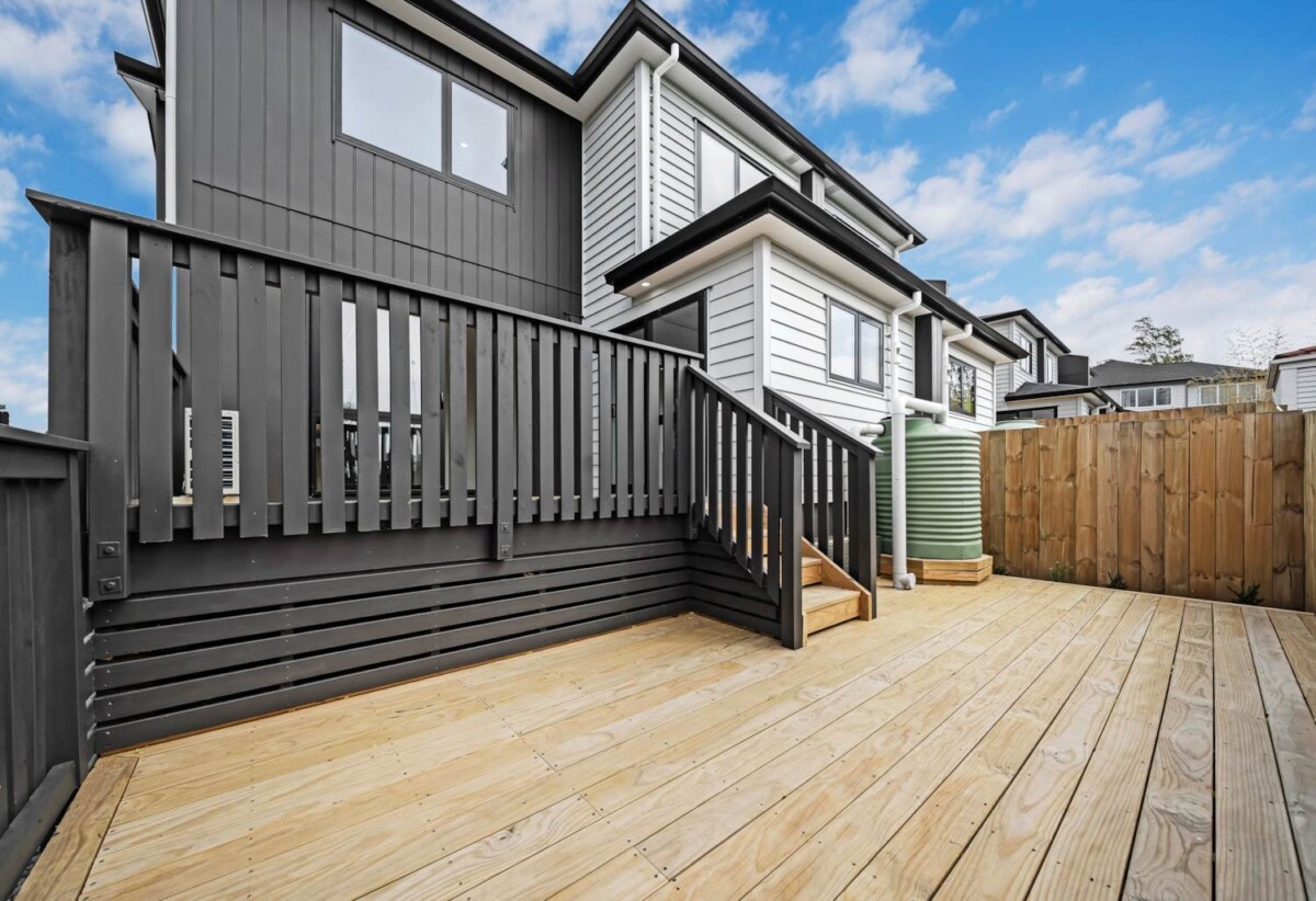 Brandnew 4 beds 3 baths home with garage, Close to Pakuranga Plaza & Lloyd Elsmore Park, Highland Park shopping centre, schools, Zoned for Sunnyhills School, Farm Cove Intermediate & Pakuranga College, 4A Glenmore Road, Sunnyhills, Auckland