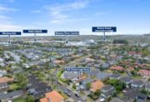 Botany Downs Secondary College zone, Built by Own IT Homes, 206m2 4 beds 2.5 baths house with double garage on 300m2 section, 0.8 km to Botany Downs shopping centre, Immediate access to the Matarangi Walkways located just behind the property., 59 Matarangi Road, East Tamaki, Auckland