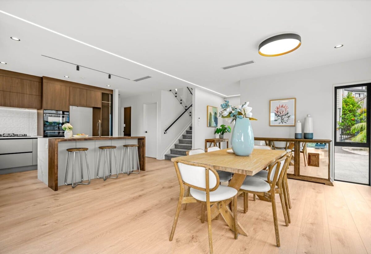 Surrounded by Nature, Brandnew 4 beds + study 3.5 baths house on 1172m2 section, 2 ensuites, 1 ensuite ground floor, close to Albany shopping centre, supermarkets, restaurants, and all local amenities, zoned for Albany Junior High School, Albany Senior High School, and Upper Harbour Primary School, 5 Highway View Lane, Schnapper Rock, Auckland
