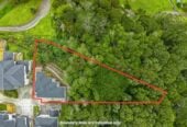 Surrounded by Nature, Brandnew 4 beds + study 3.5 baths house on 1172m2 section, 2 ensuites, 1 ensuite ground floor, close to Albany shopping centre, supermarkets, restaurants, and all local amenities, zoned for Albany Junior High School, Albany Senior High School, and Upper Harbour Primary School, 5 Highway View Lane, Schnapper Rock, Auckland